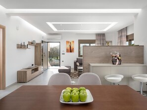 Dining - Luxus-Villa Panthea auf der Insel Rhodos by Interhome (Ialyssos)