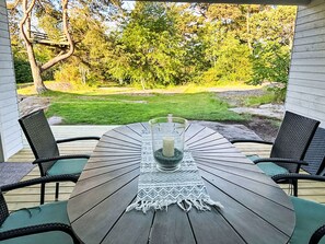 Outdoor dining - Modernes Haus in der Nähe von Strand und Golf in by Interhome (Halmstad)