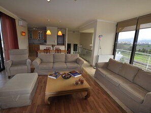 Fireplace - Ferienvilla "Xenos 2" mit Blick auf das Wasser by Interhome (Kos)