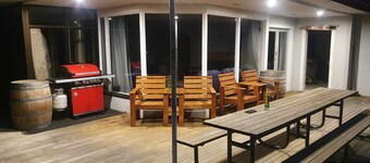 Otematata holiday house - sleeps 10