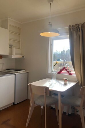 تناول الطعام