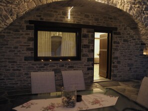 Dining - Anwesen mit eigenem Jacuzzi by Interhome (Aghios Dimitrios)