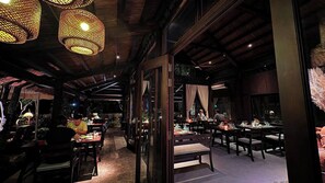 Restaurant - La Lua Resort Ninh Binh (Hoa Lu)