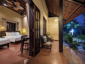 Signature Quadruple Room | Desk, blackout drapes, soundproofing, iron/ironing board - La Lua Resort Ninh Binh (Hoa Lu)