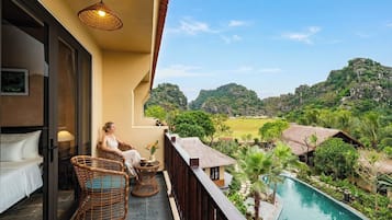 Deluxe Double Room, Balcony, Mountain View | Balcony