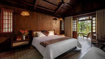 Bungalow Mewah, pemandangan kebun | Tirai kedap cahaya, kedap suara, setrika/meja setrika, dan Wi-Fi gratis