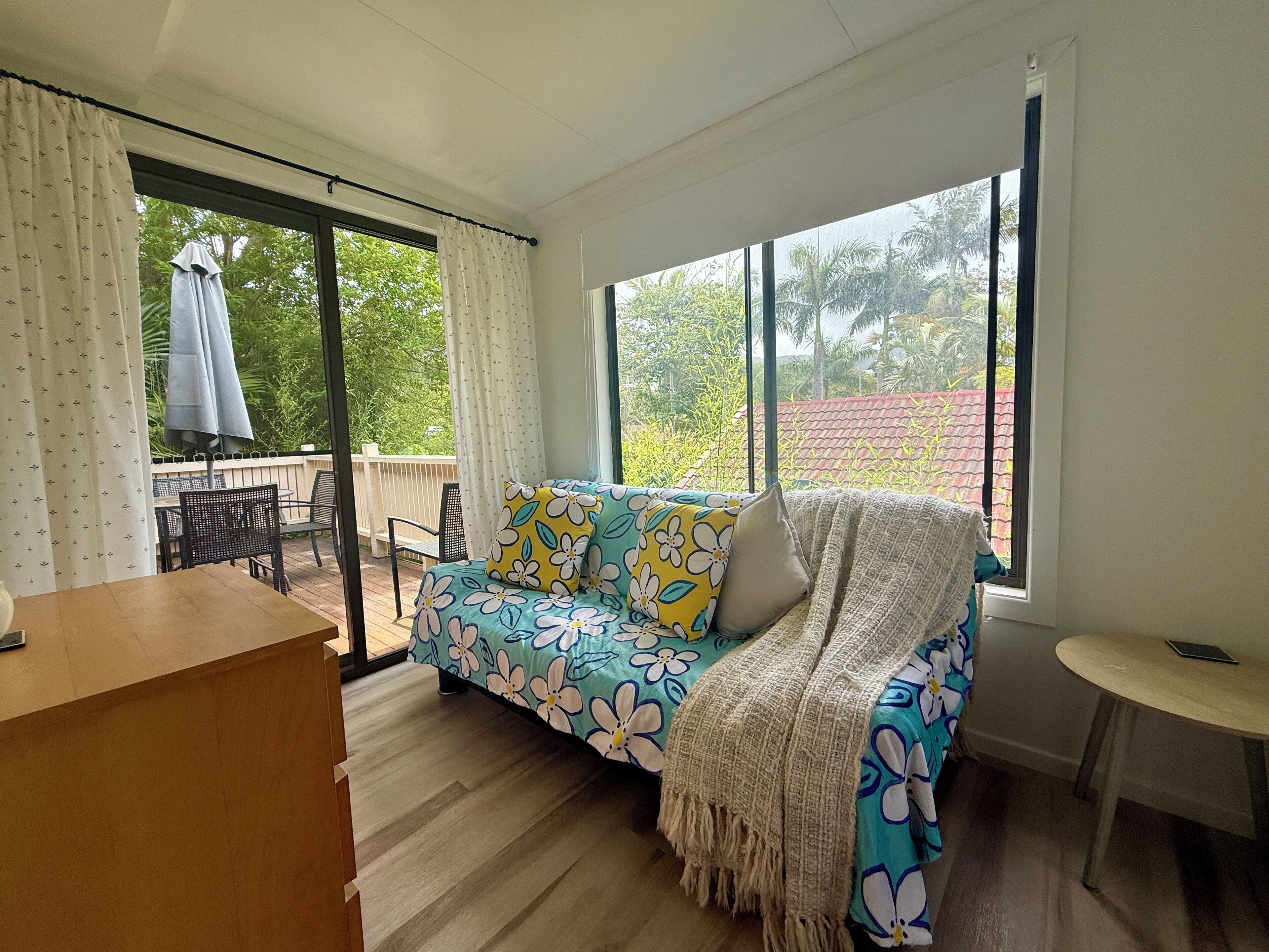 Apartment, Courtyard View | Living area | TV