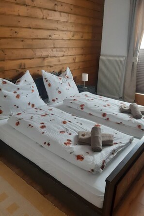 3 Schlafzimmer, Internetzugang