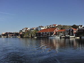 Marina - Sea Breeze by Interhome (Rönnäng)