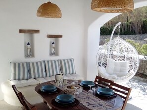 Outdoor dining - "Mykonian Aroma" mit Pool by Interhome (Mykonos (Stadt))