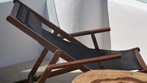 Terrace/patio - "Versteckte Perle am Meer mit Pool und HotTub" by Interhome (Mykonos (Stadt))
