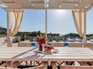 Outdoor dining - Villa Amaryllis in Skopelos by Interhome (Skopelos)