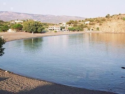 Spiti Limnos, idyllisch gelegen im Orangenhain by Interhome