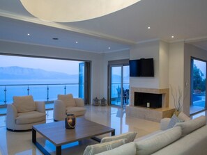 Fireplace - Villa Lilaea by Interhome (Aj. Nikitas)