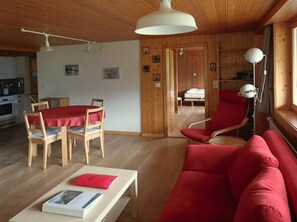 TV - Chalet Varga by Interhome (Hasliberg)