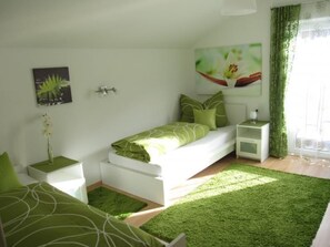 Internet - Rosa in Umhausen by Interhome (Umhausen)