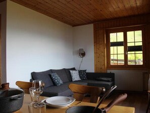 TV - Gsässweid by Interhome (Horboden)