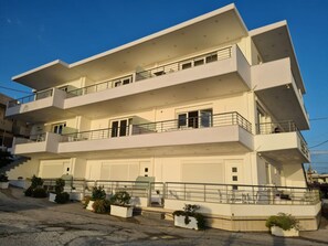 Exterior - "Mimosa" direkt am Strand by Interhome (Matala)