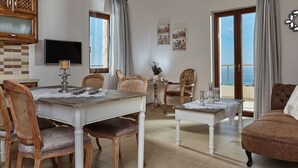 Dining - Apartment Orelia by Interhome (Matala)