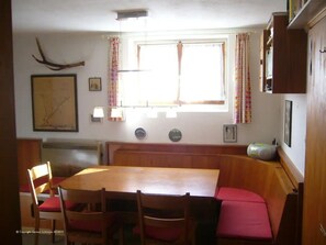 Dining - Zur Alten Mühle by Interhome (Bellwald)