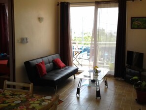 TV - Unterkunft namens Vanille 1 Schlafzimmer und Pool by Interhome (Cap Malheureux)