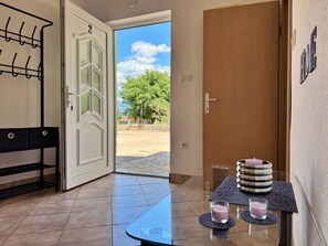 Interior - Apartment TOP 2 by Interhome (Polje)