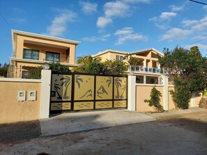 Exterior - Unterkunft namens Gingembre mit 2 Schlafzimmern - Pool by Interhome (Cap Malheureux)