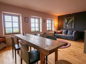 Dining - Studio de l'artist by Interhome (Salavaux)