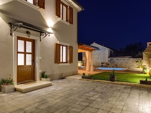 Exterior - "Villa Nima" mit privatem Pool by Interhome (Barban)