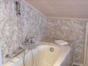 Towels - Helvetia (Heinemann) 4 Bett Wohnung by Interhome (Lauterbrunnen)