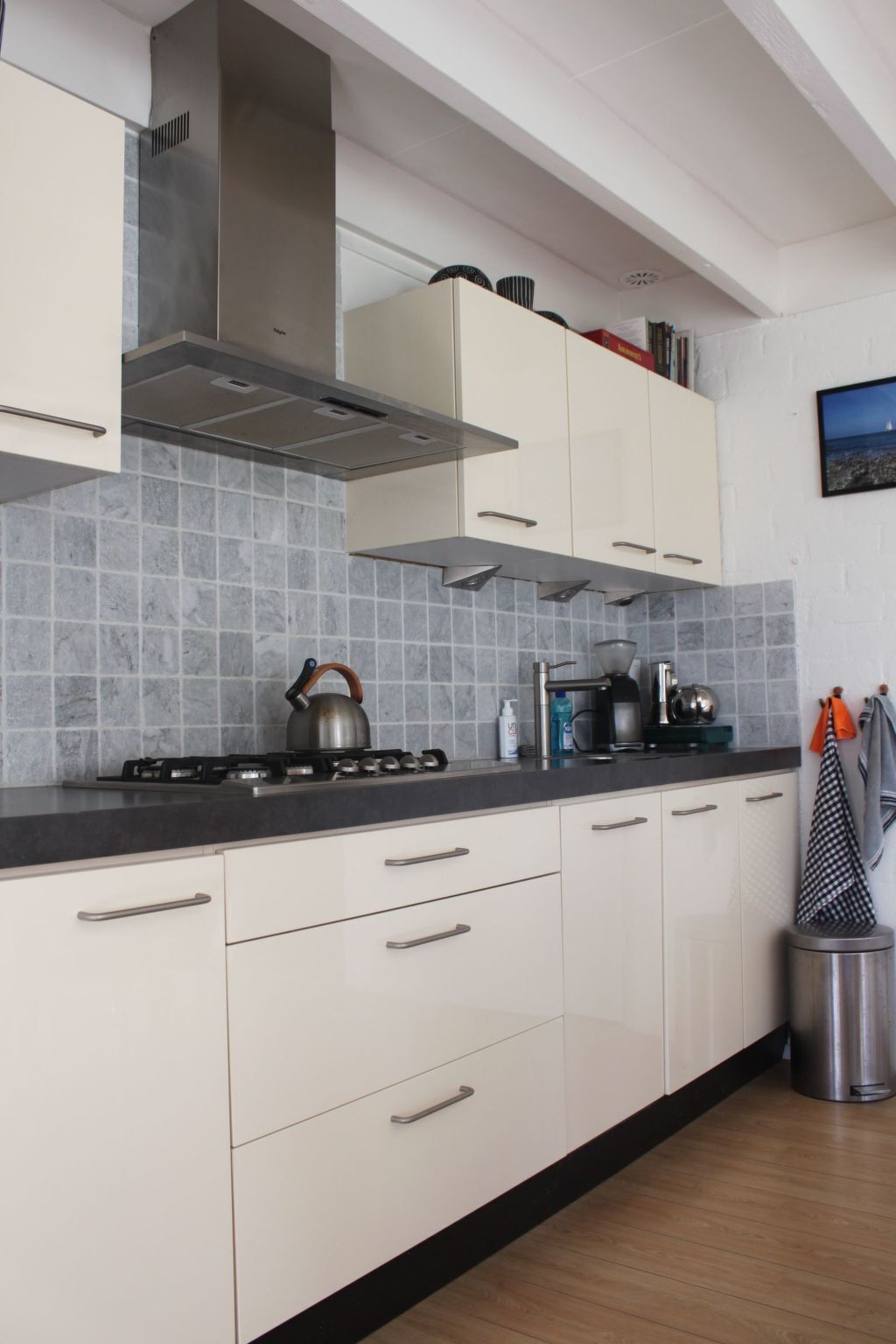 Réfrigérateur, micro-ondes, four, lave-vaisselle