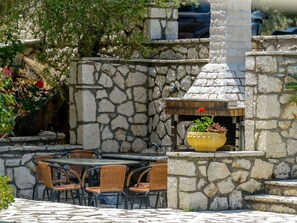 Outdoor dining - Zwei Villen mit privatem Pool, Aussicht, sehr nah an den Stränden by Interhome (Vafkeri)