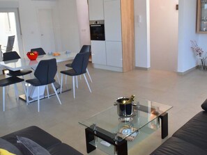 Dining - Wohnung Anniken by Interhome (Trogir/Okrug Donji)