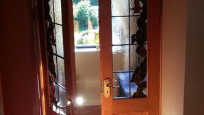 Interior - Cottage "James Tymon" mit Terrasse und Garten by Interhome (Dingle)
