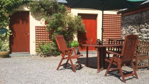 Outdoor dining - Cottage "James Tymon" mit Terrasse und Garten by Interhome (Dingle)
