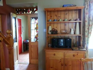 Interior - Cottage "James Tymon" mit Terrasse und Garten by Interhome (Dingle)