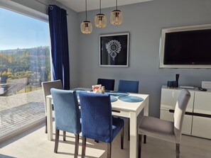 Ruokailu