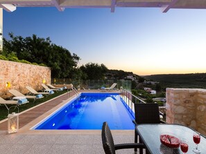 A heated pool - Villa "Kampos" mit eigenem Pool by Interhome (Roumeli)