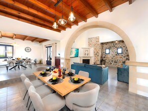 Dining - Grey Grand Villa Privater Pool by Interhome (Georgioupoli)