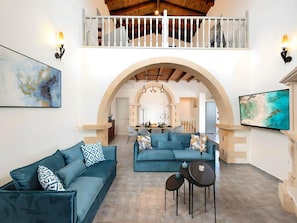 TV - Grey Grand Villa Privater Pool by Interhome (Georgioupoli)