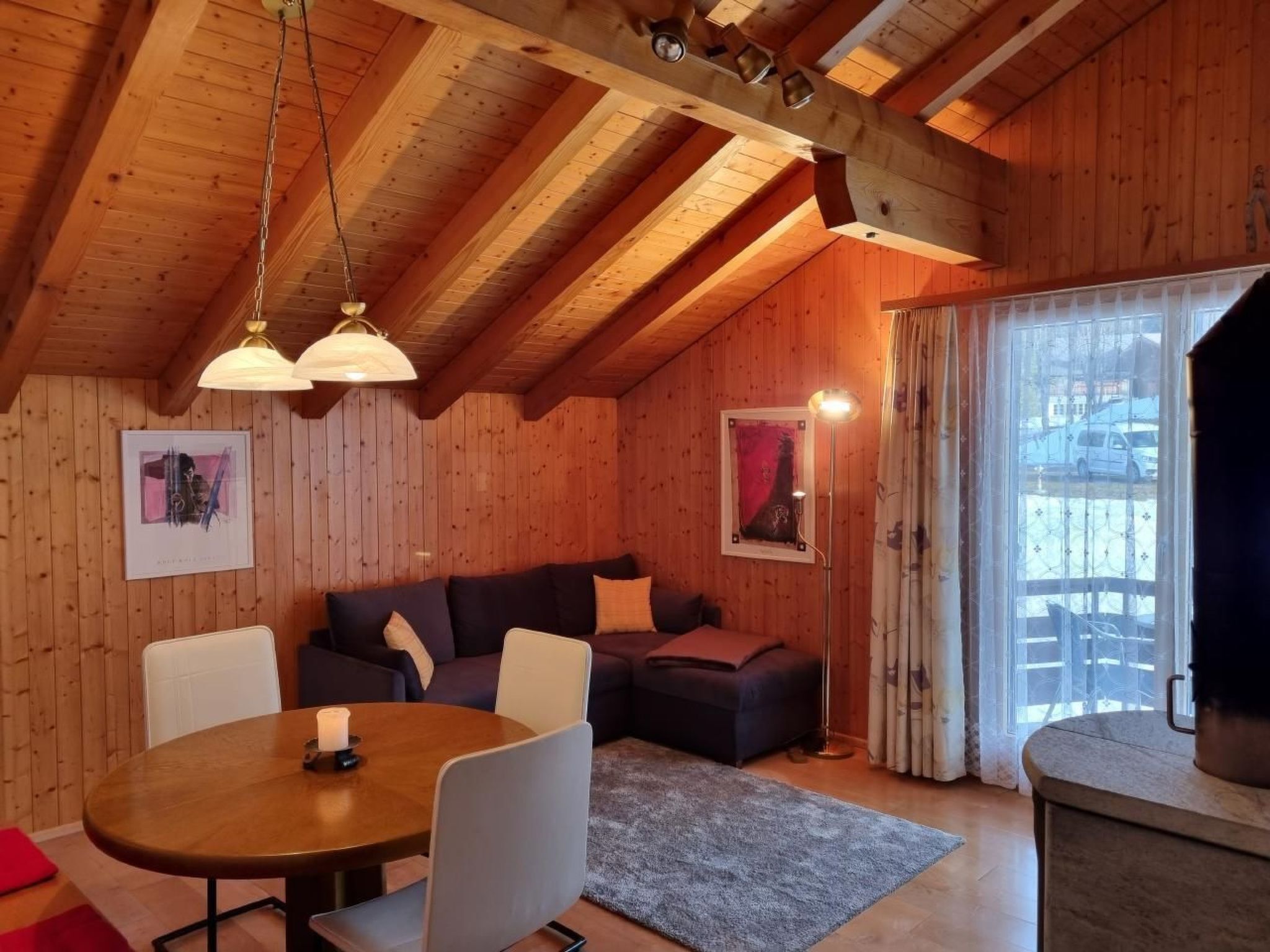 المنشأة من الداخل