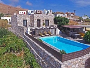 Pool - mit Privatpool für 8 Personen und 2 Kinder in Megas Gialos, Kykladen by Interhome (Syros)