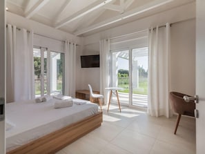 Internet - White Villas GV by Interhome (Douneika)
