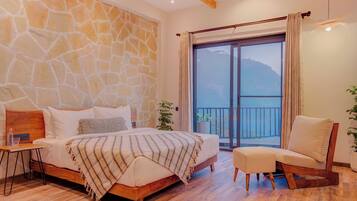 Fer et planche Ă repasser, Wi-Fi, draps fournis