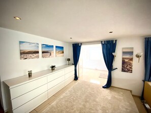 Interior - direkt am See by Interhome (Wervershoof)