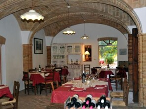 Dining - Agritourismus Vigne di Pace by Interhome (Umbertide)