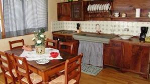 Unclassified image, 2 of 9, button - Leonardo in Vitolini by Interhome (Vinci)