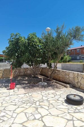 Property grounds - Charmante, sonnige Ferienwohnung by Interhome (Vir)