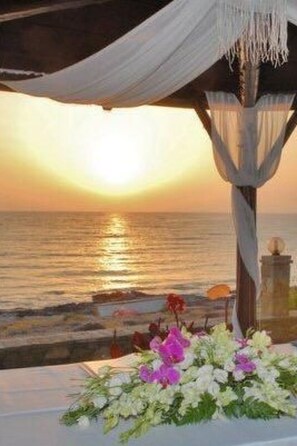 Outdoor banquet area - Apartment mit Meer- und Gartenblick - Genari Beach by Interhome (Leventochori)