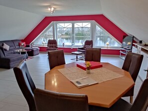 Dining - Haus am Kiessee mit direkter Angelseelage by Interhome (Westerholt)